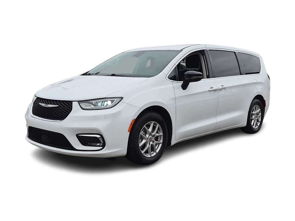 Thumbnail: 2024 Chrysler Pacifica - 18