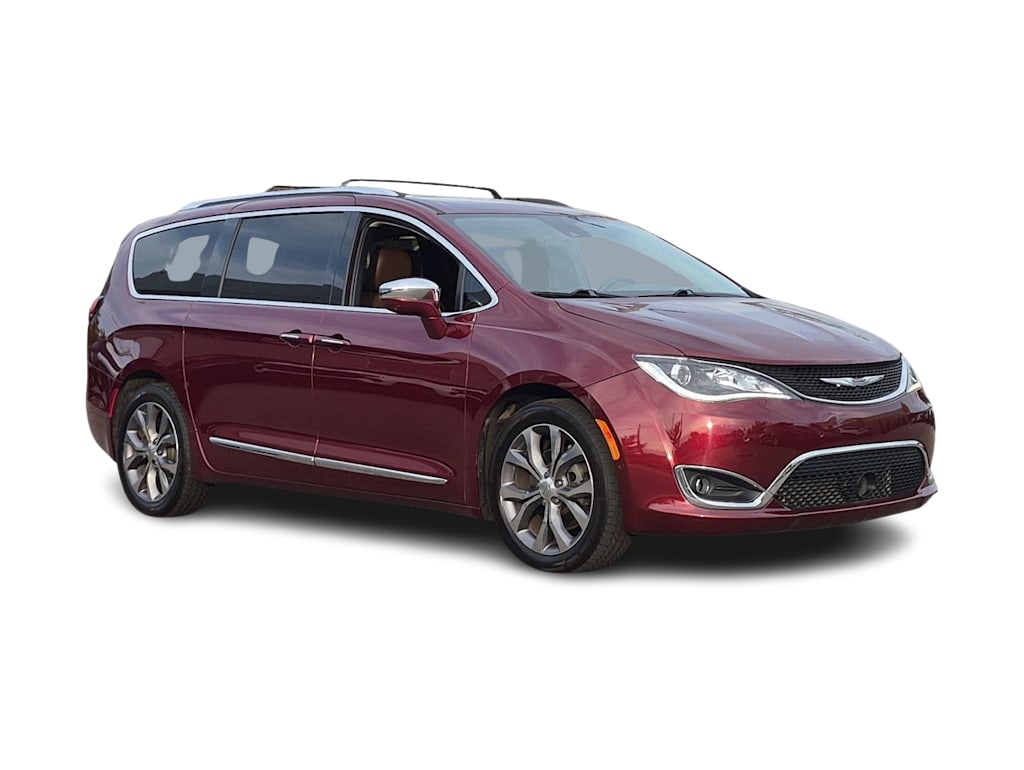Thumbnail: 2019 Chrysler Pacifica - 14