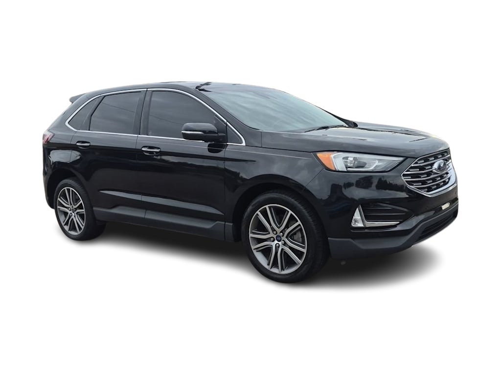 Thumbnail: 2021 Ford Edge - 16