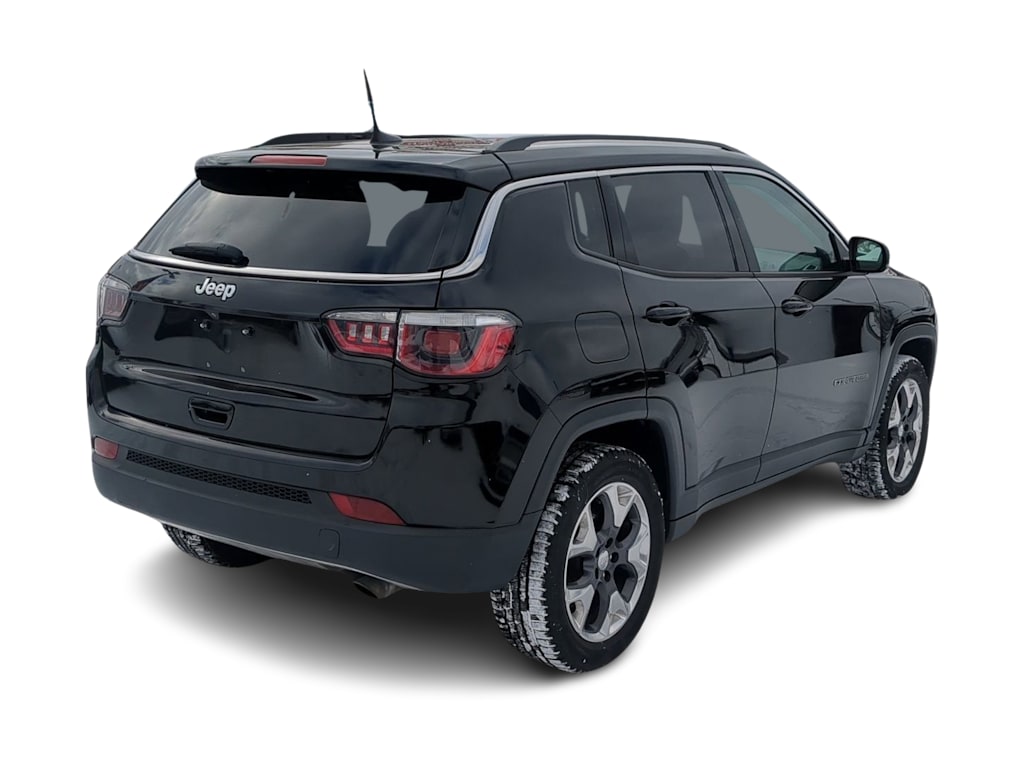 Thumbnail: 2020 Jeep Compass - 22