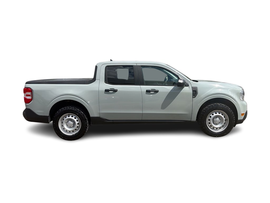 Thumbnail: 2022 Ford Maverick - 21