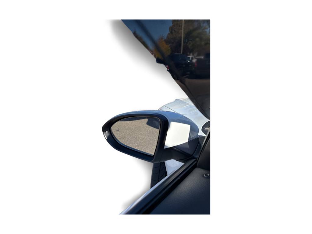 Thumbnail: 2021 Volkswagen Golf - 15