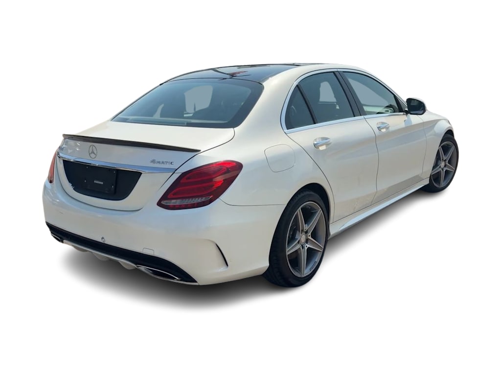 Thumbnail: 2015 Mercedes-Benz C-Class - 20