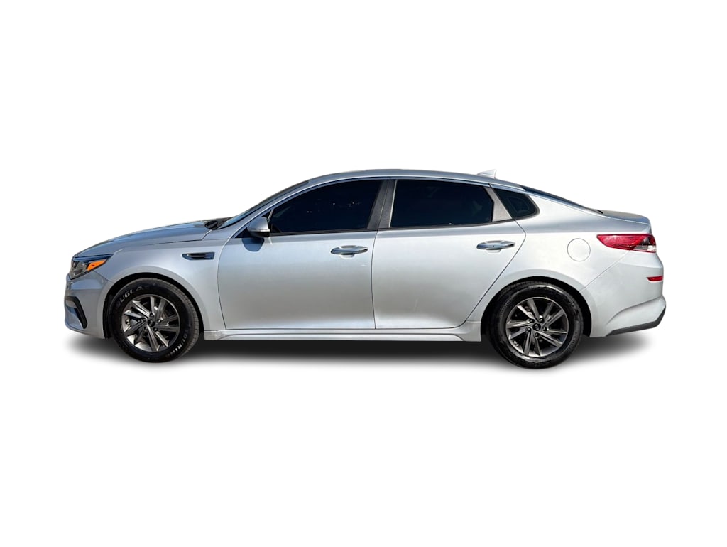 Thumbnail: 2020 Kia Optima - 3