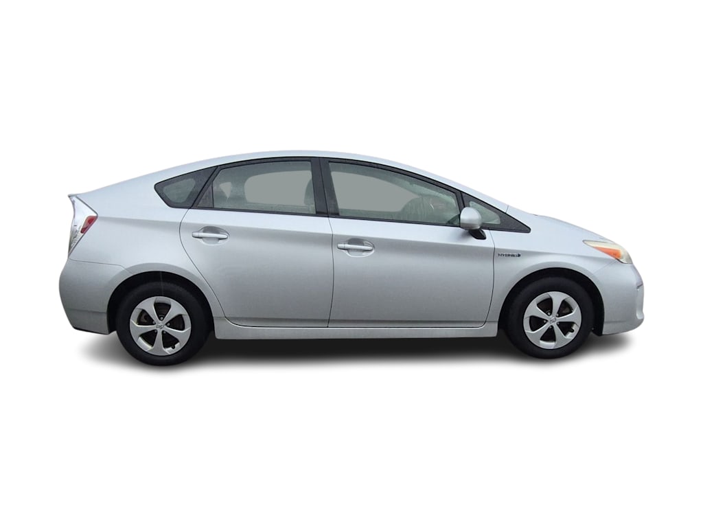 Thumbnail: 2013 Toyota Prius - 21