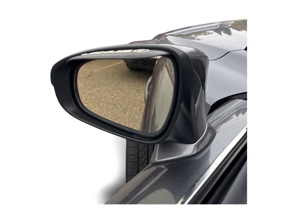 Thumbnail: 2019 Lexus IS - 3