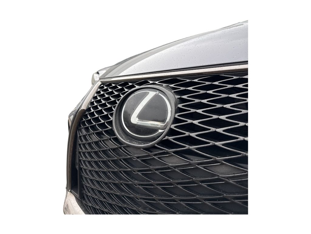 Thumbnail: 2019 Lexus IS - 5