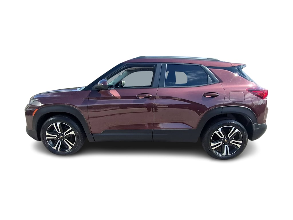 Thumbnail: 2022 Chevrolet TrailBlazer - 3