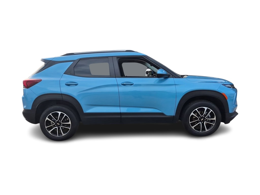 Thumbnail: 2025 Chevrolet TrailBlazer - 21
