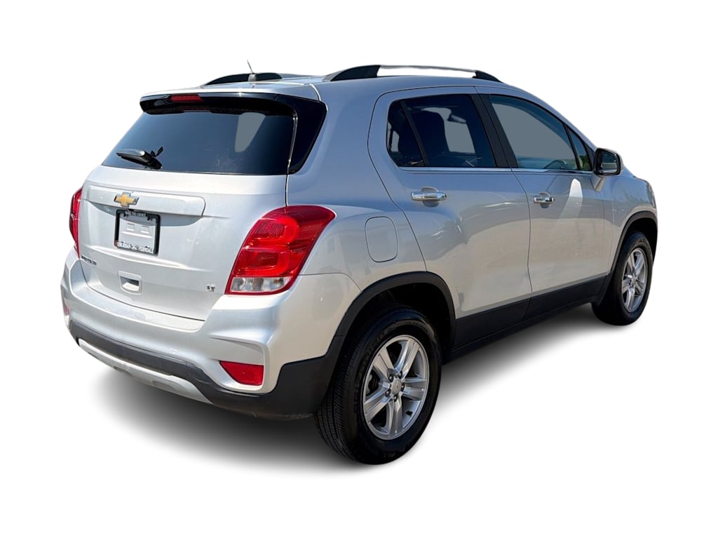 Thumbnail: 2018 Chevrolet Trax - 22