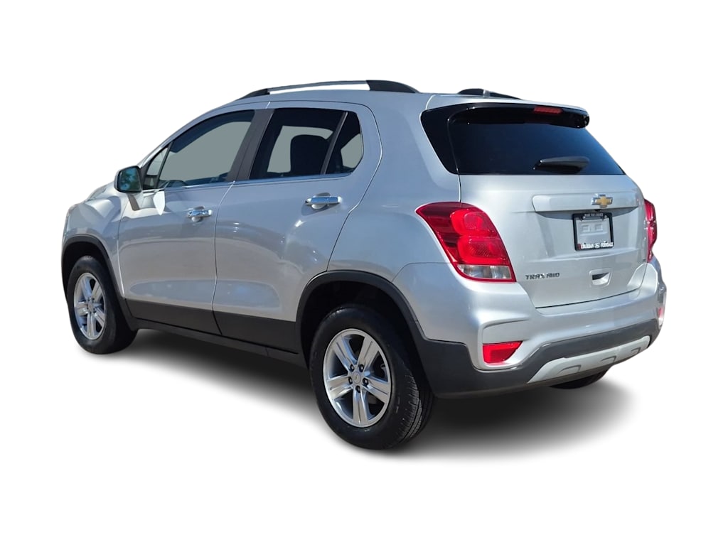 Thumbnail: 2018 Chevrolet Trax - 4