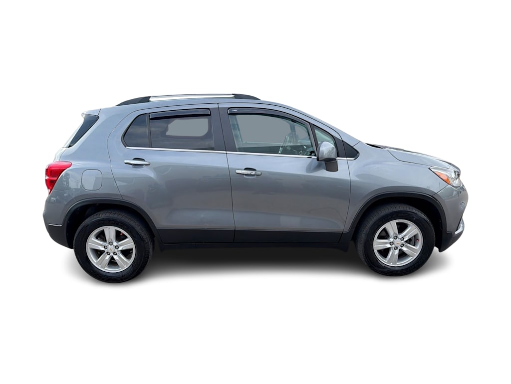 Thumbnail: 2019 Chevrolet Trax - 22