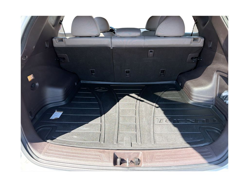 Thumbnail: 2015 Hyundai Tucson - 16
