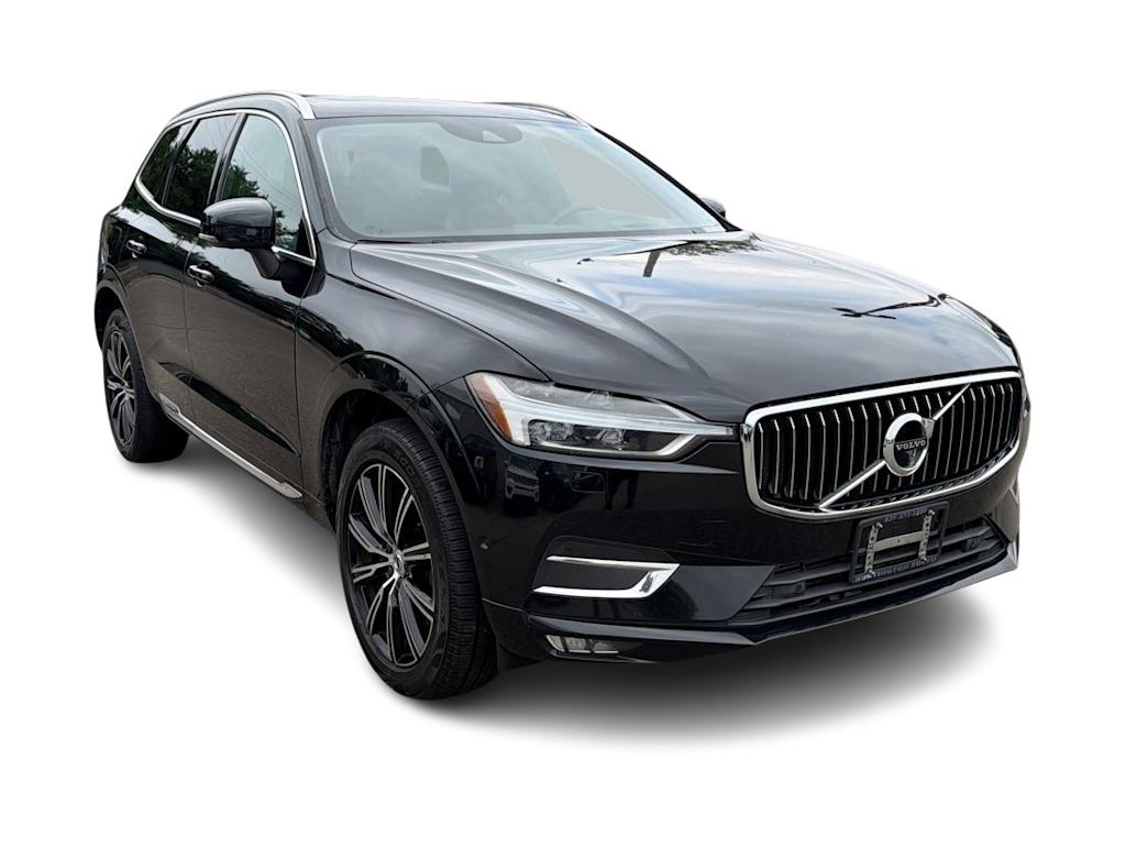 Thumbnail: 2019 Volvo XC60 - 18