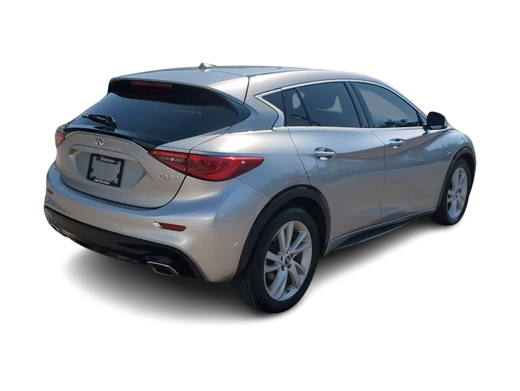 Thumbnail: 2018 INFINITI QX30 - 22