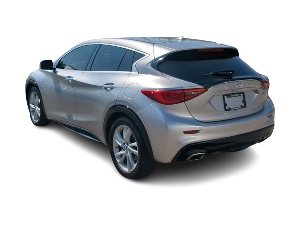 Thumbnail: 2018 INFINITI QX30 - 4