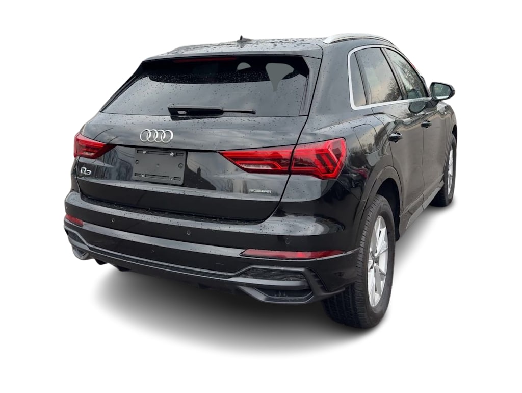 Thumbnail: 2021 Audi Q3 - 19