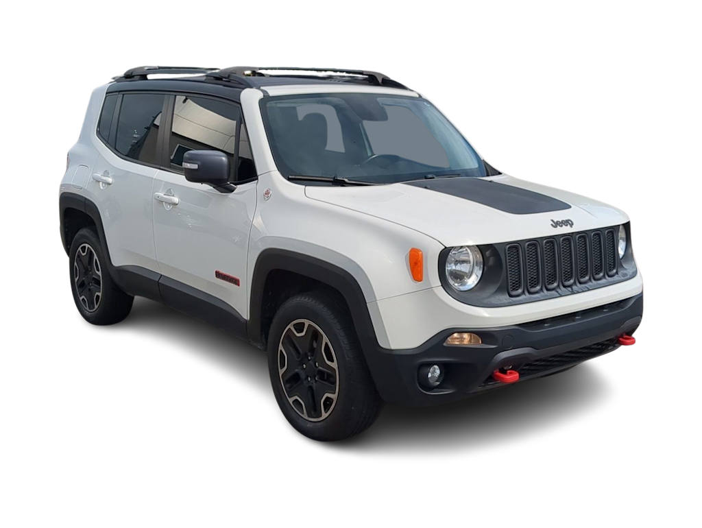 Thumbnail: 2016 Jeep Renegade - 19