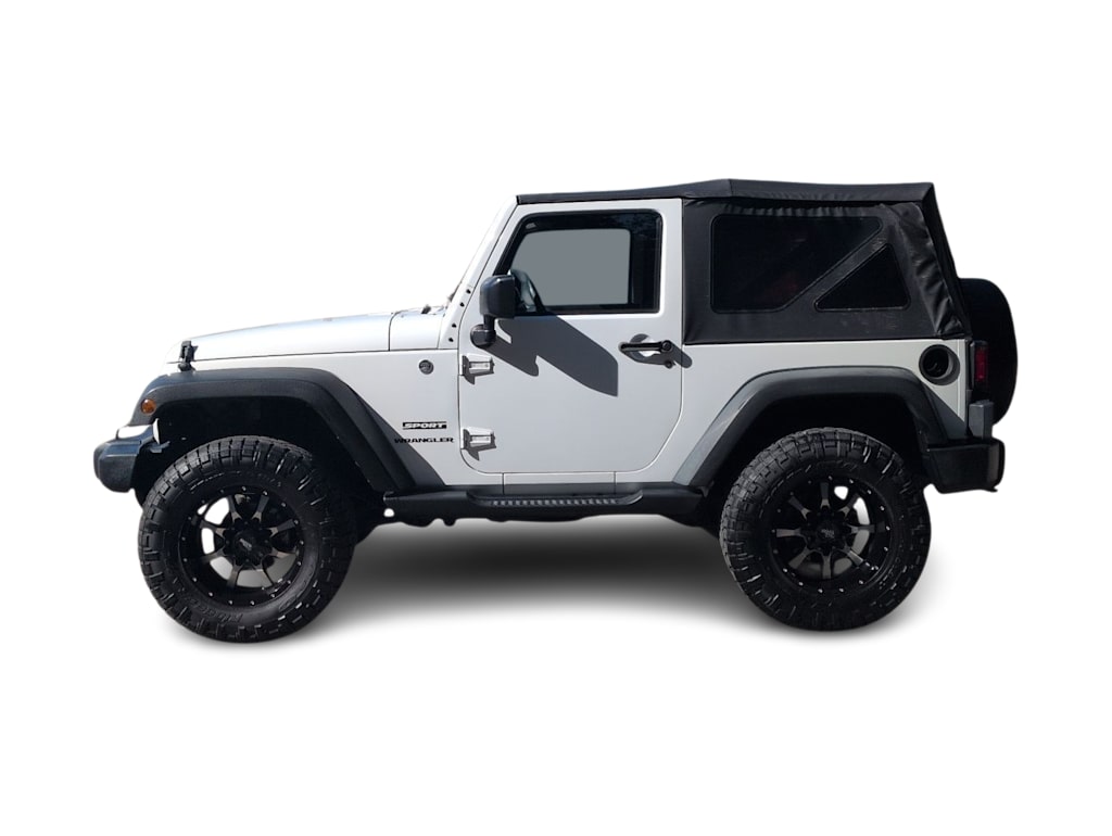 Thumbnail: 2014 Jeep Wrangler - 3