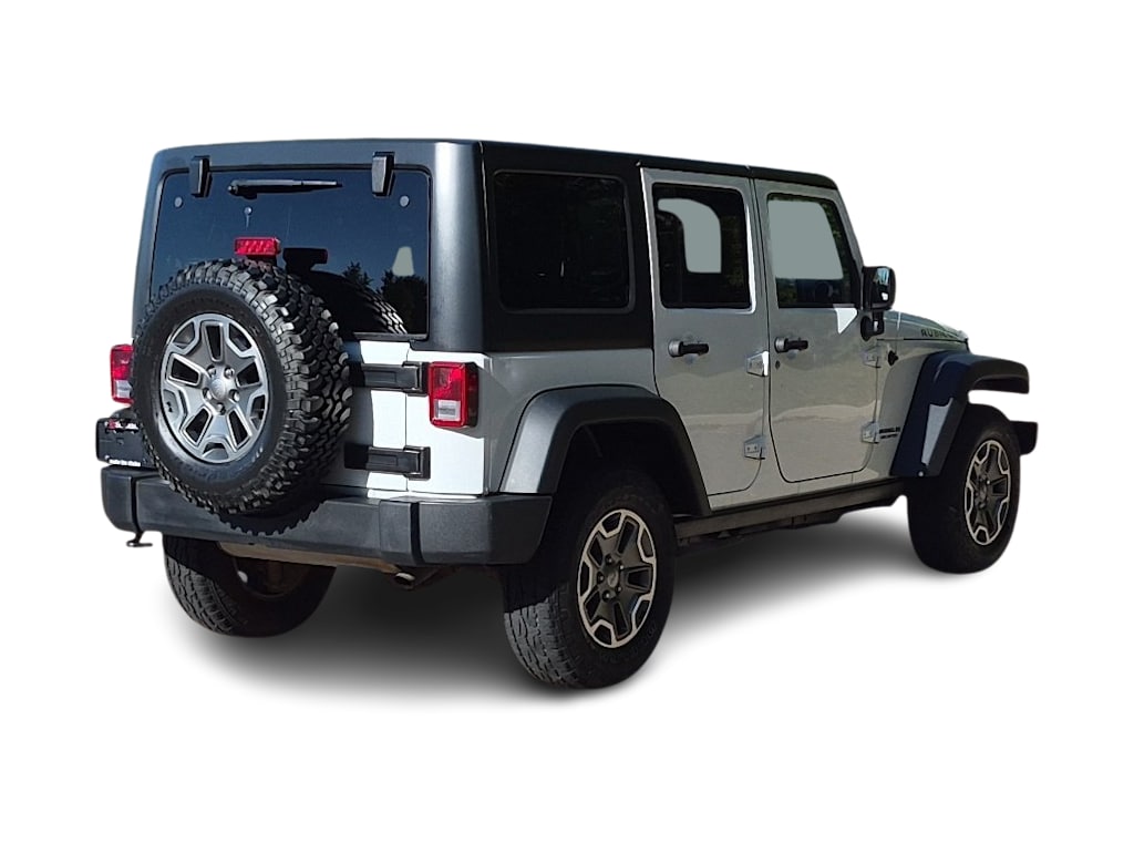 Thumbnail: 2015 Jeep Wrangler - 21