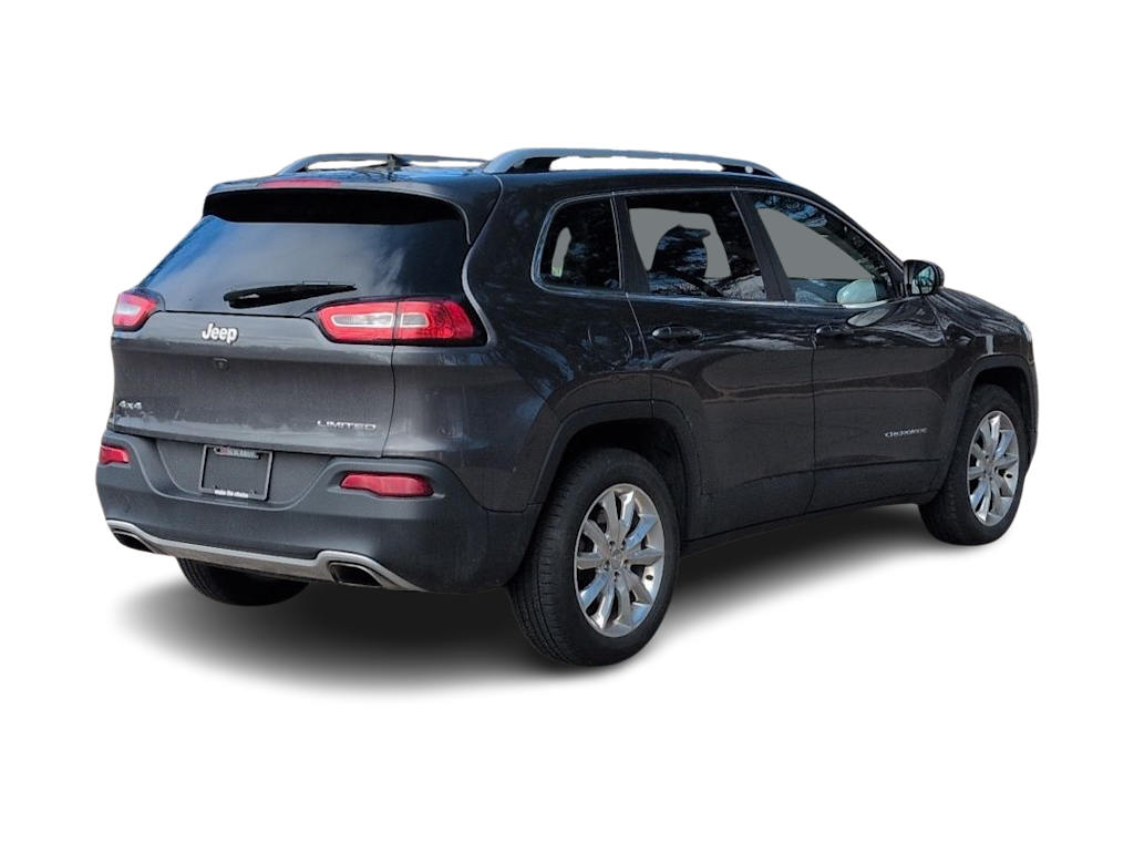 Thumbnail: 2017 Jeep Cherokee - 23