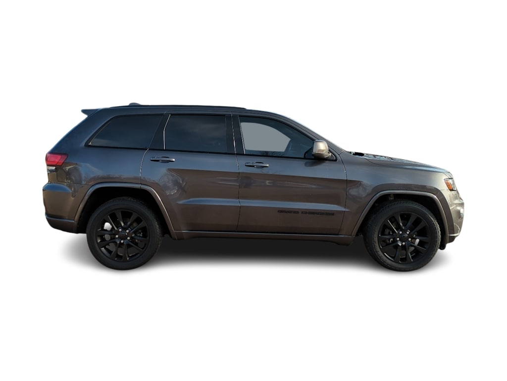 Thumbnail: 2018 Jeep Grand Cherokee - 23