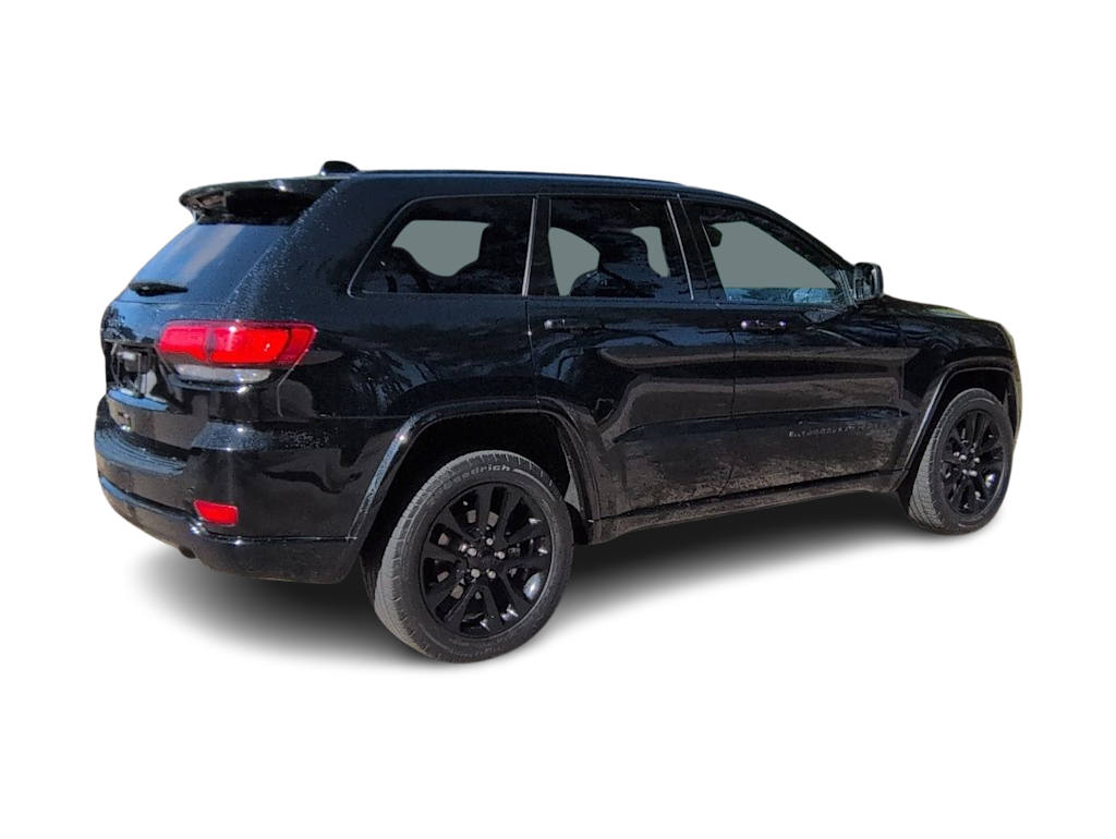 Thumbnail: 2022 Jeep Grand Cherokee - 23