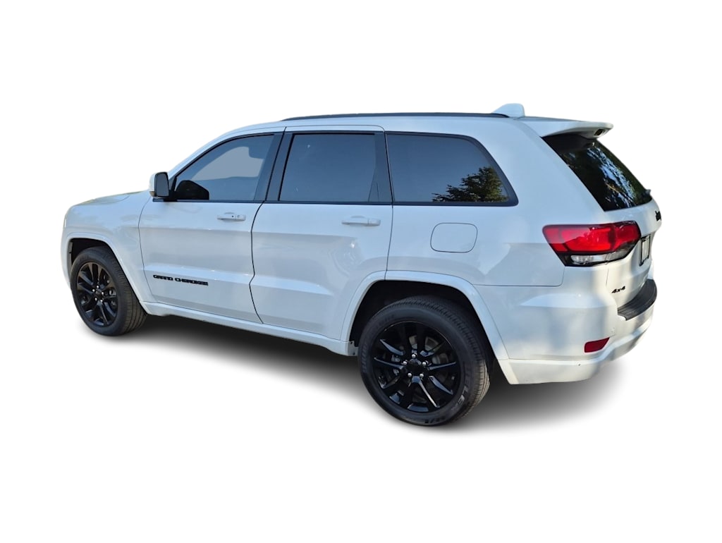 Thumbnail: 2020 Jeep Grand Cherokee - 3
