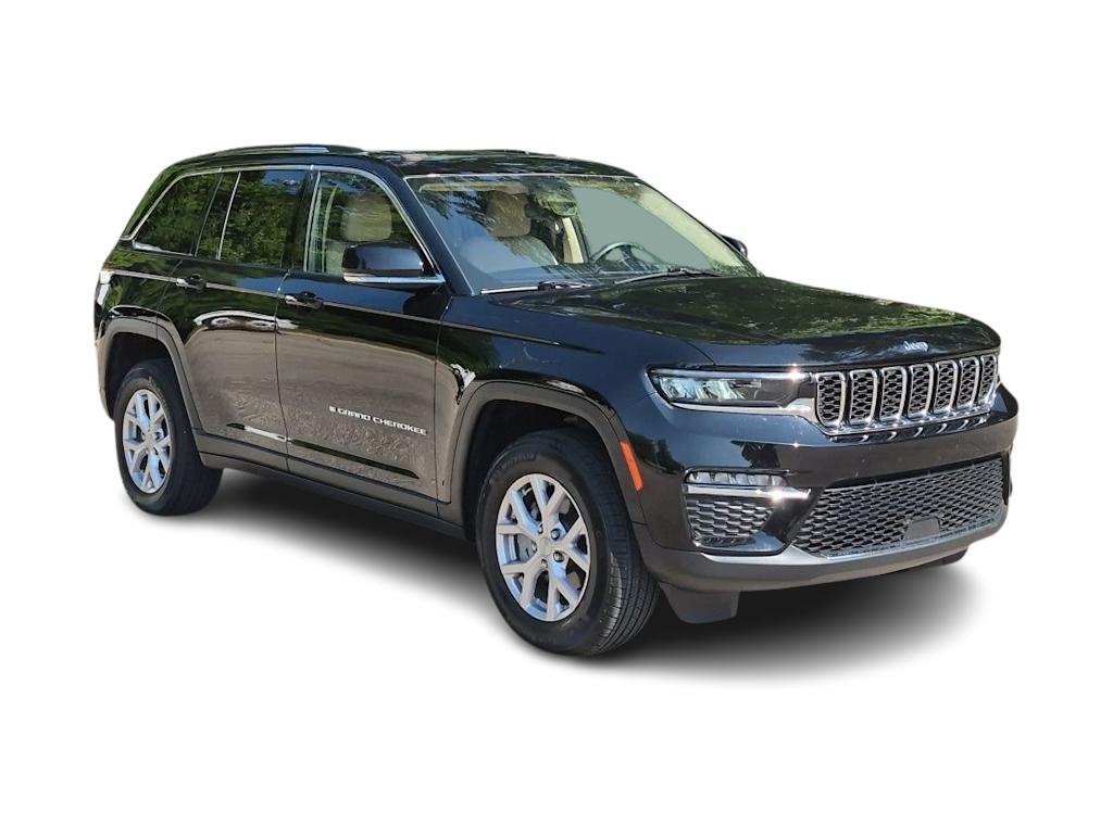 Thumbnail: 2022 Jeep Grand Cherokee - 19