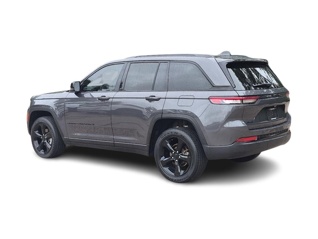 Thumbnail: 2024 Jeep Grand Cherokee - 18