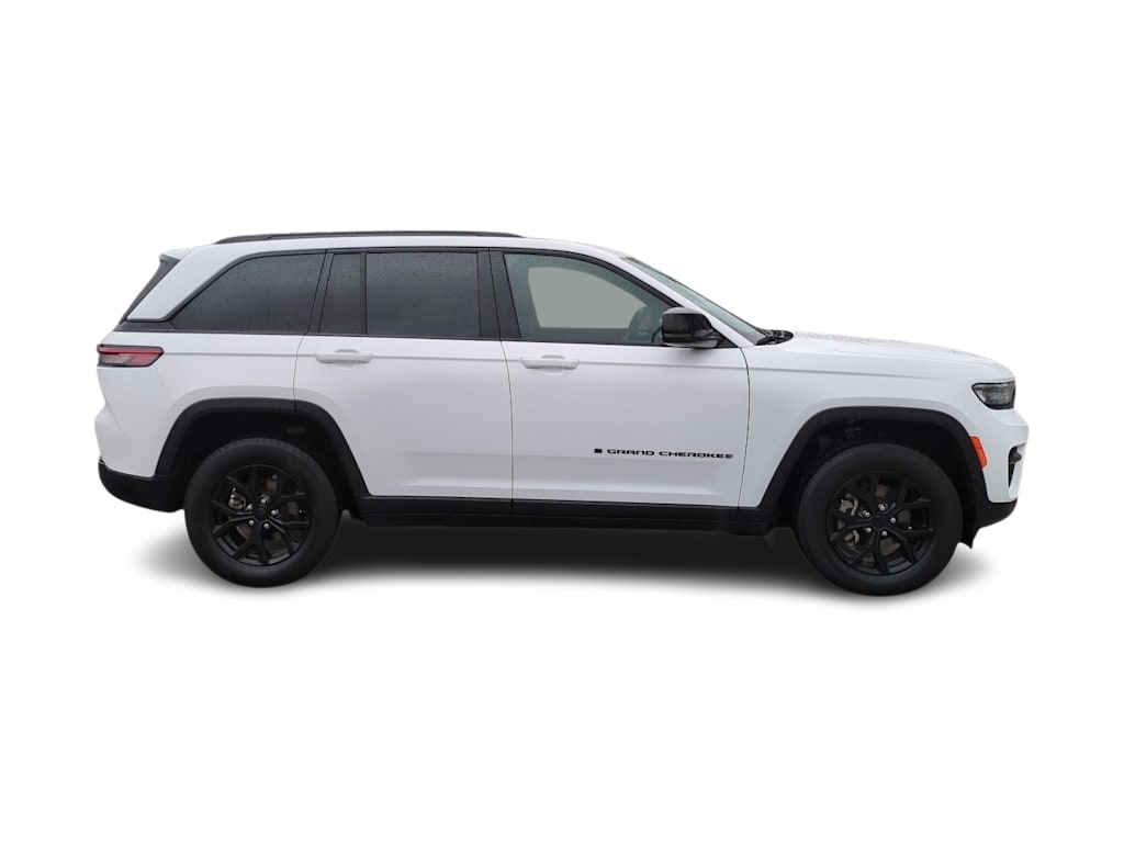 Thumbnail: 2024 Jeep Grand Cherokee - 21