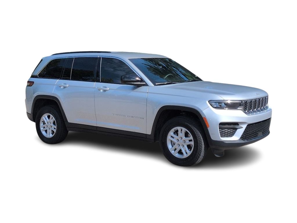 Thumbnail: 2025 Jeep Grand Cherokee - 19