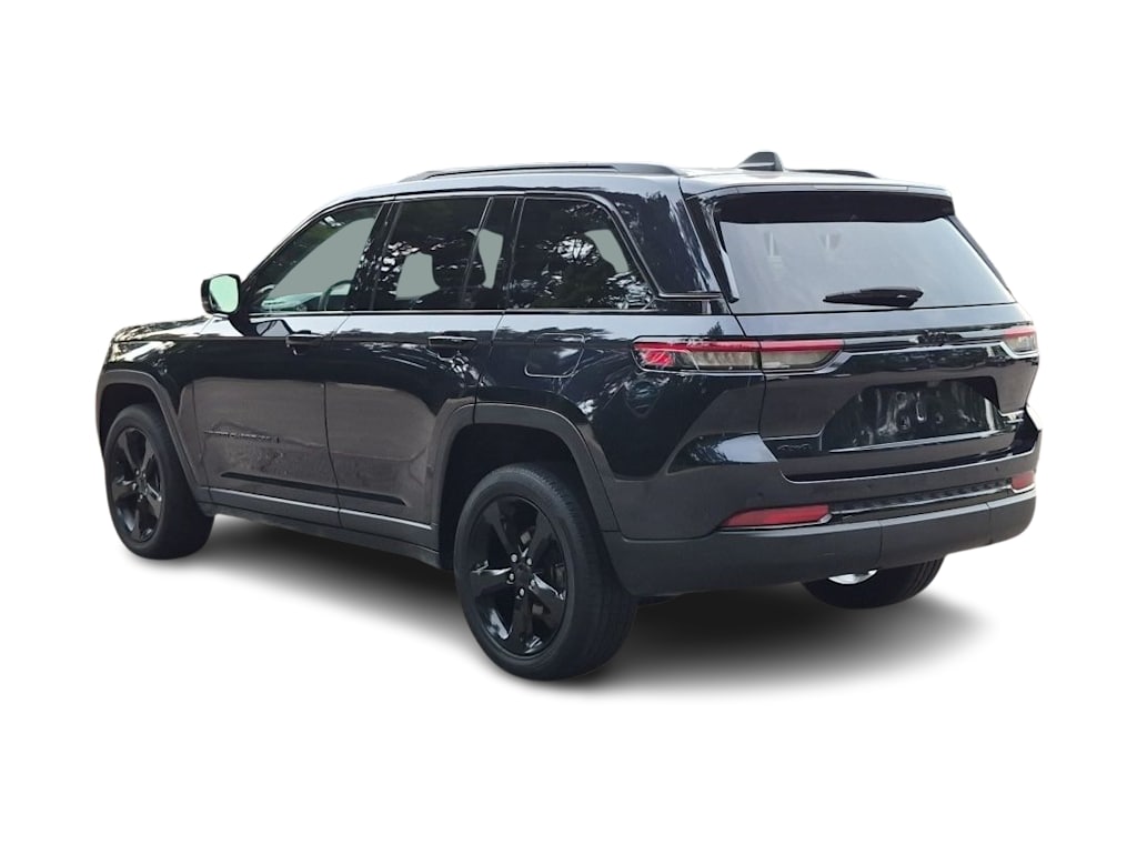 Thumbnail: 2023 Jeep Grand Cherokee - 4