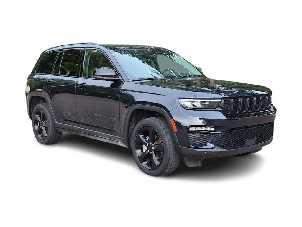Thumbnail: 2023 Jeep Grand Cherokee - 18