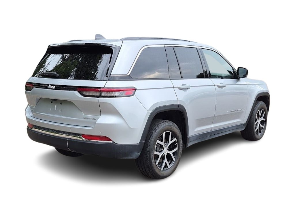 Thumbnail: 2024 Jeep Grand Cherokee - 22