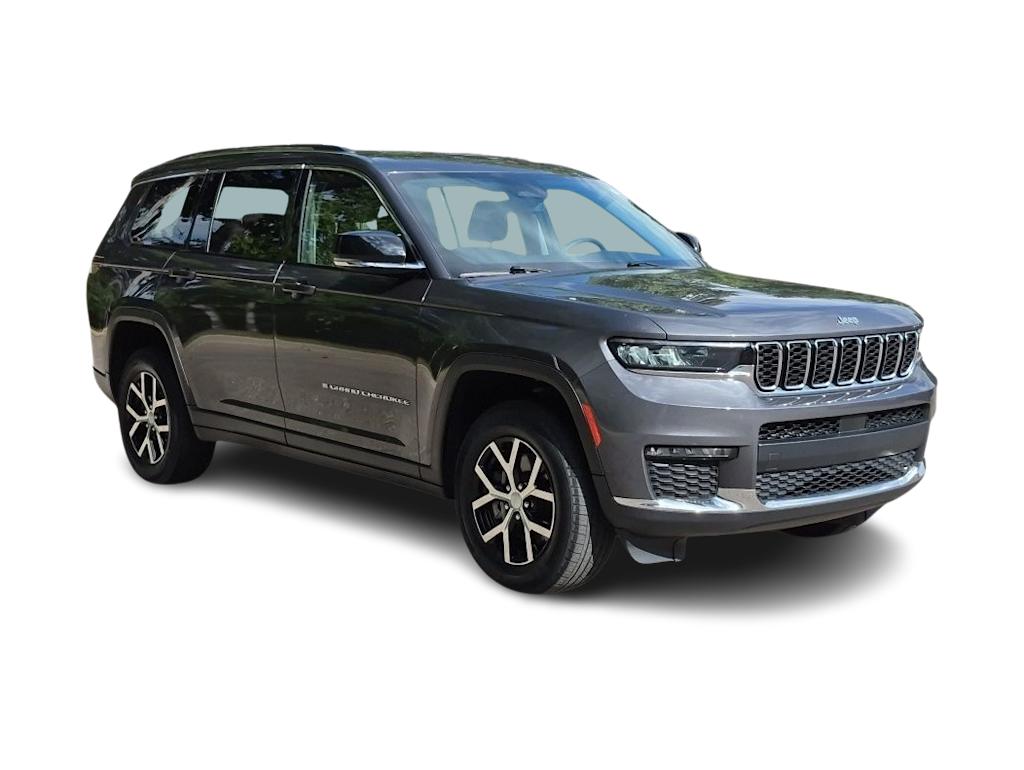 Thumbnail: 2023 Jeep Grand Cherokee L - 20