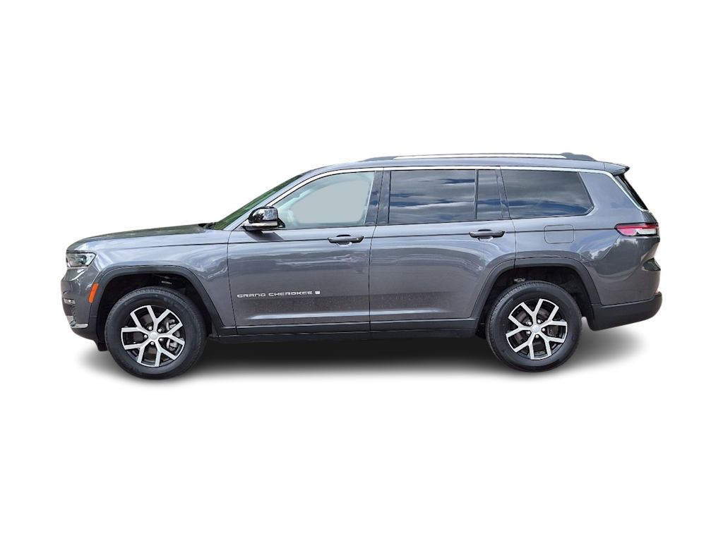 Thumbnail: 2023 Jeep Grand Cherokee L - 3