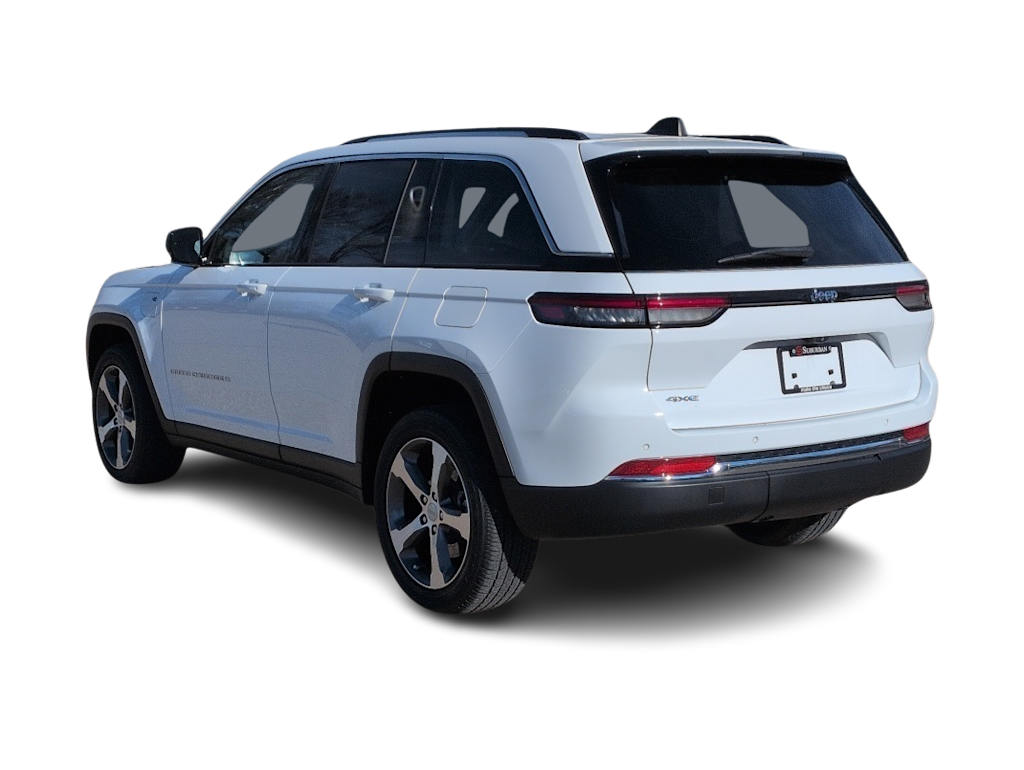 Thumbnail: 2022 Jeep Grand Cherokee - 4
