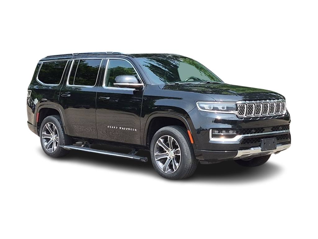 Thumbnail: 2022 Jeep Grand Wagoneer - 17