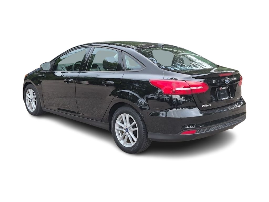 Thumbnail: 2017 Ford Focus - 4