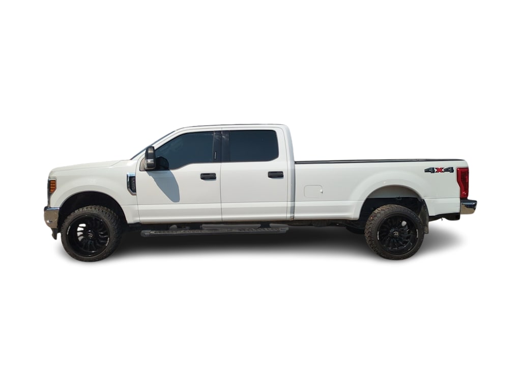 Thumbnail: 2019 Ford F-250 - 3