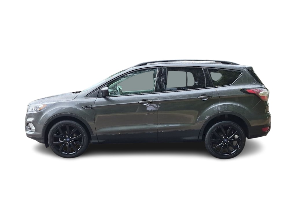 Thumbnail: 2018 Ford Escape - 3