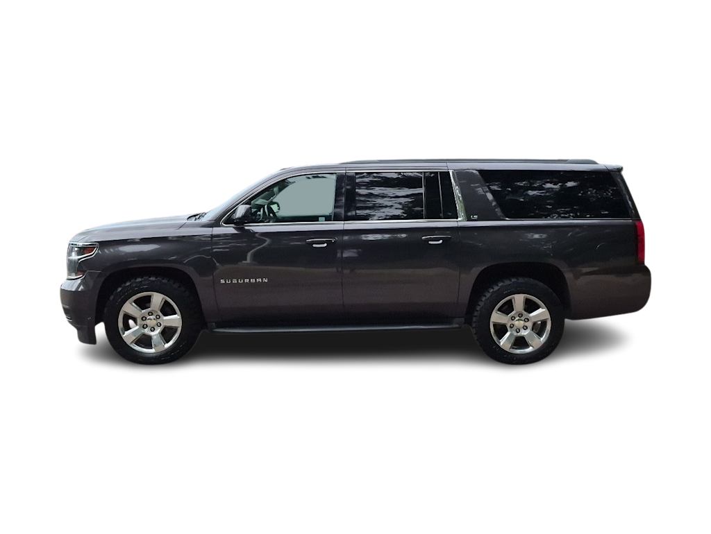 Thumbnail: 2016 Chevrolet Suburban - 3