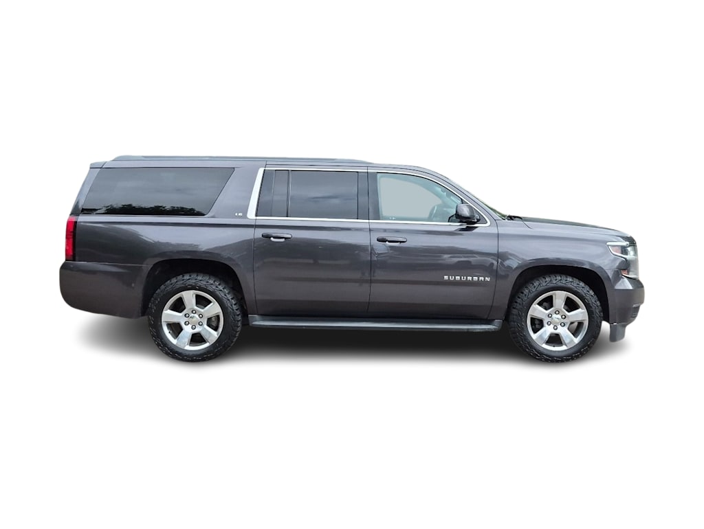 Thumbnail: 2016 Chevrolet Suburban - 25