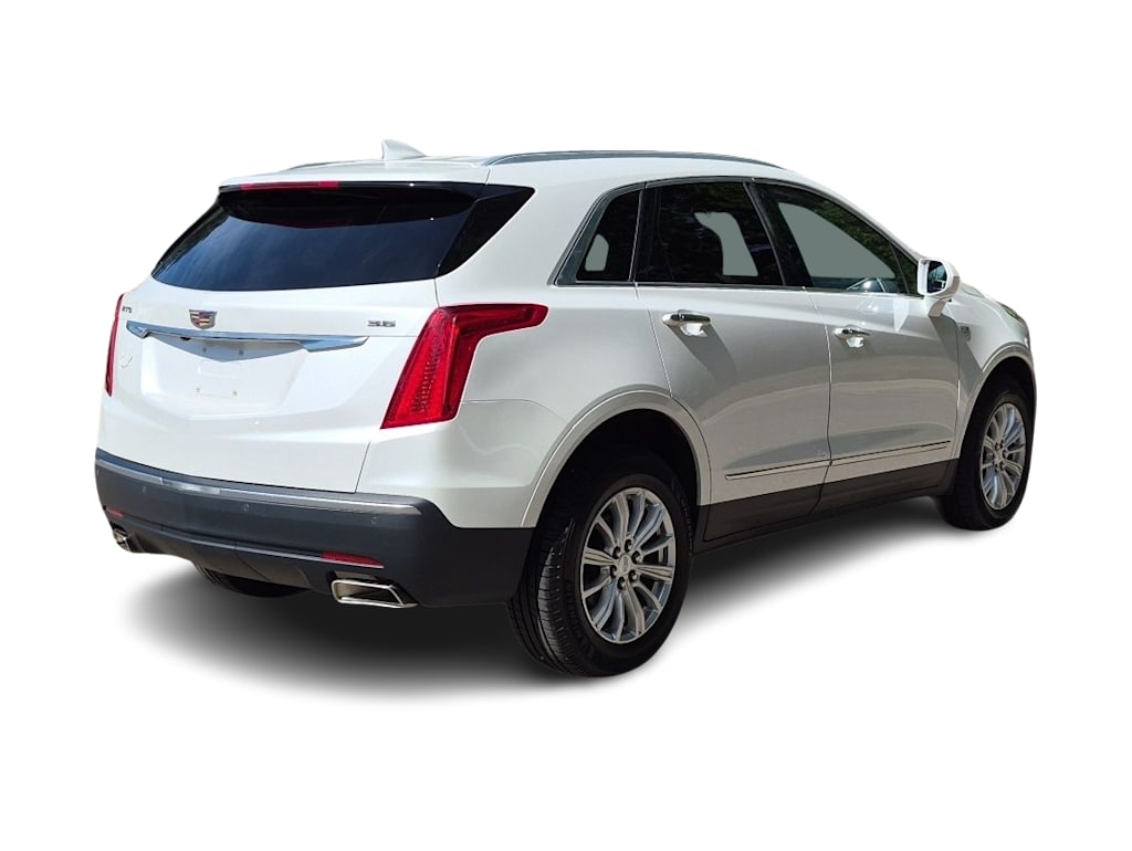 Thumbnail: 2017 Cadillac XT5 - 23