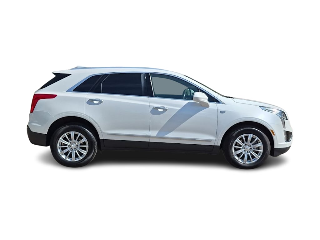 Thumbnail: 2017 Cadillac XT5 - 24
