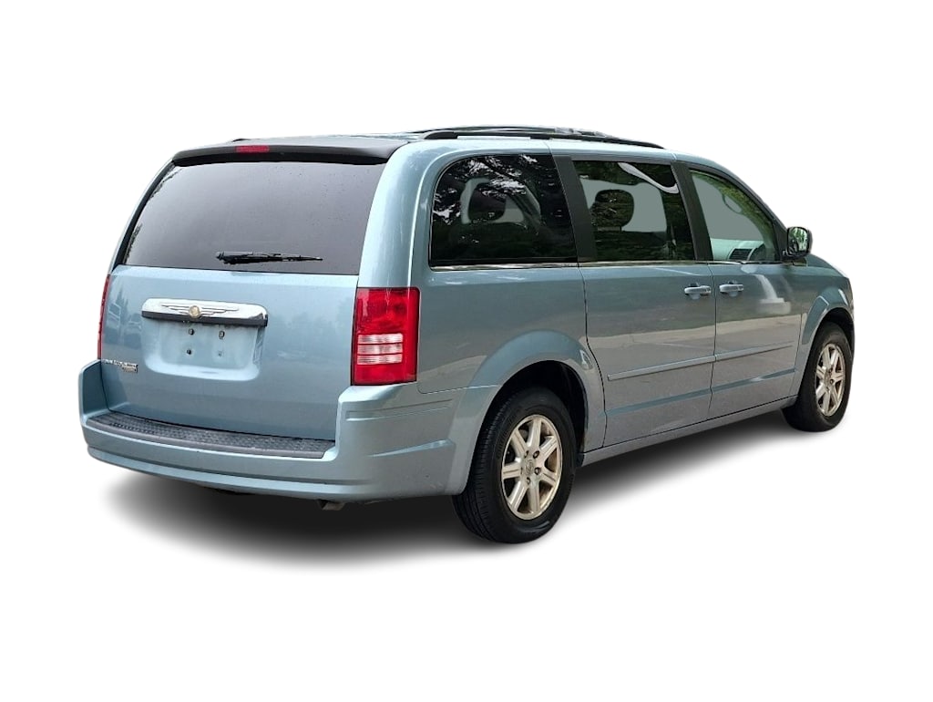Thumbnail: 2008 Chrysler Town & Country - 20