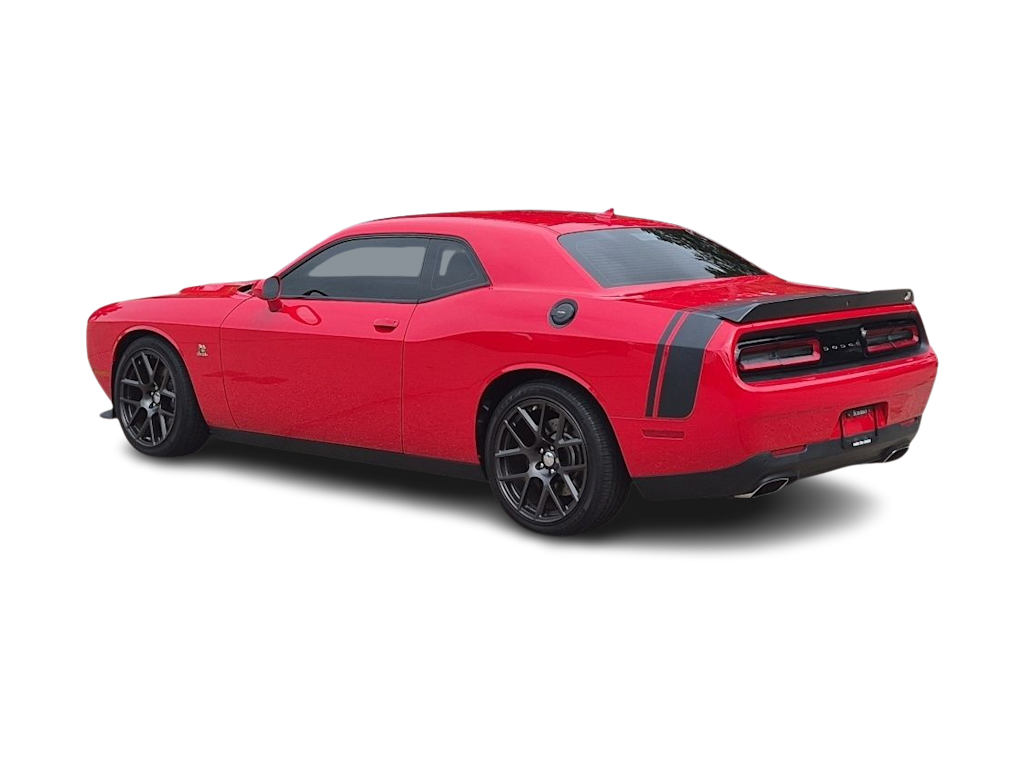 Thumbnail: 2016 Dodge Challenger - 17