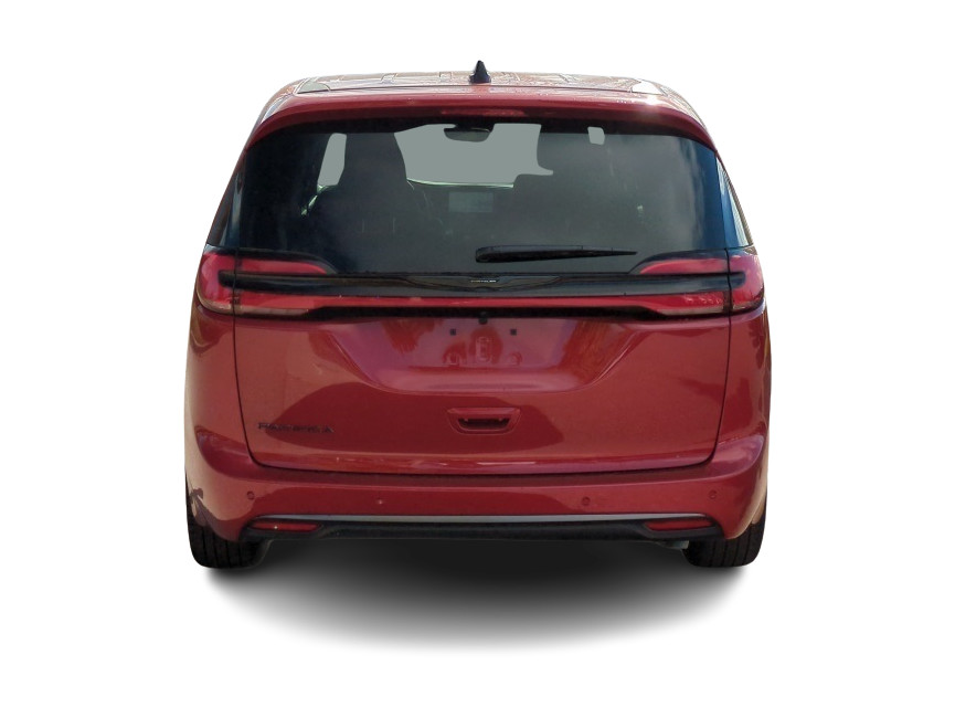 Thumbnail: 2026 Chrysler Pacifica - 5