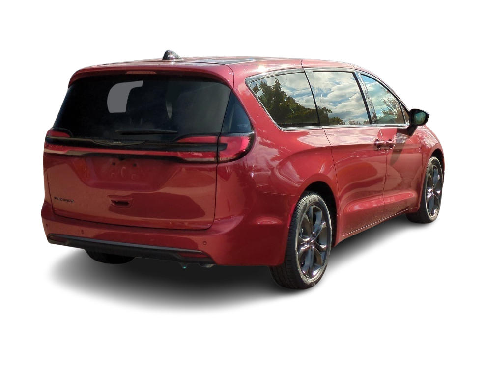 Thumbnail: 2026 Chrysler Pacifica - 21